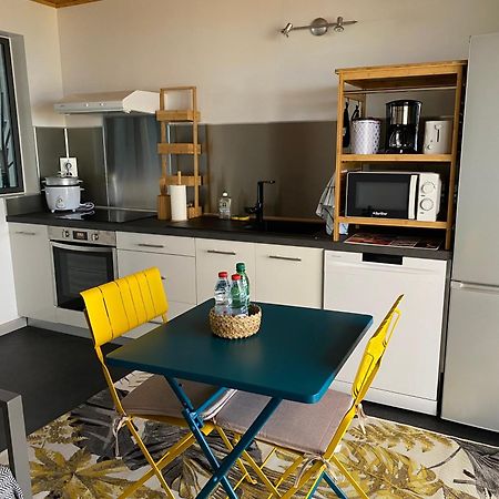Location Saisonniere A Portee De Vue 波塞申 外观 照片