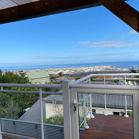 Location Saisonniere A Portee De Vue 波塞申 外观 照片