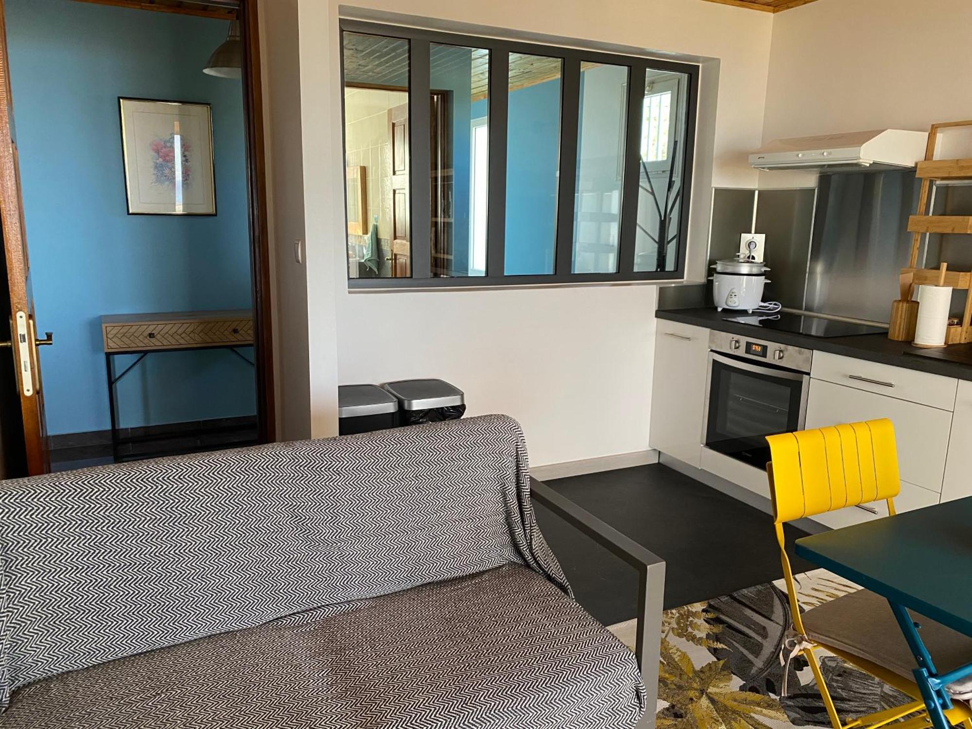 Location Saisonniere A Portee De Vue 波塞申 外观 照片